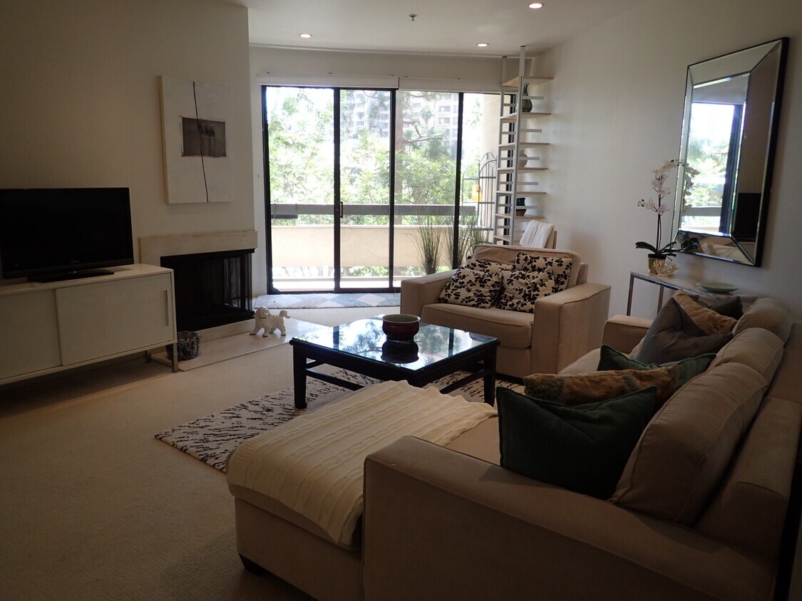 Foto principal - 10101 Galaxy Way