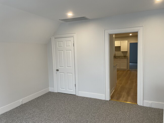 Living room into kitchen - 54 Allerton St