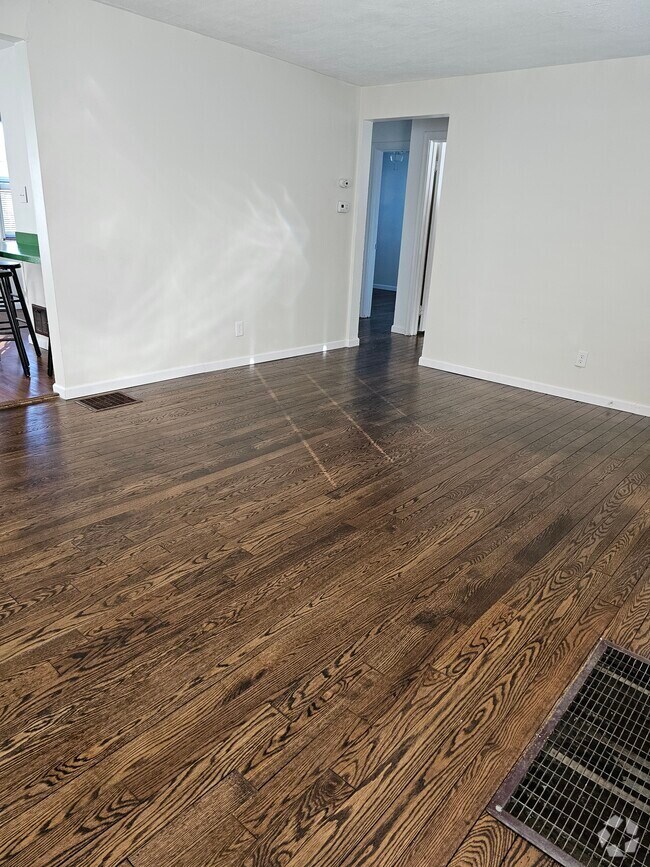 Basement Apartments for Rent in Monfort Heights OH 2 Rentals