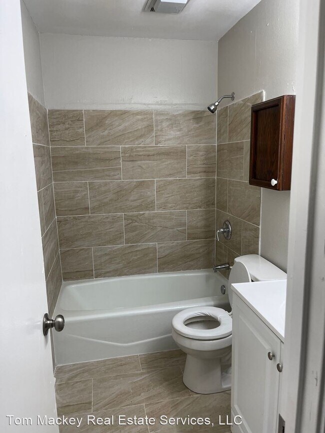 Foto del edificio - 3 br, 2 bath House - 1837 General Mouton Ave.