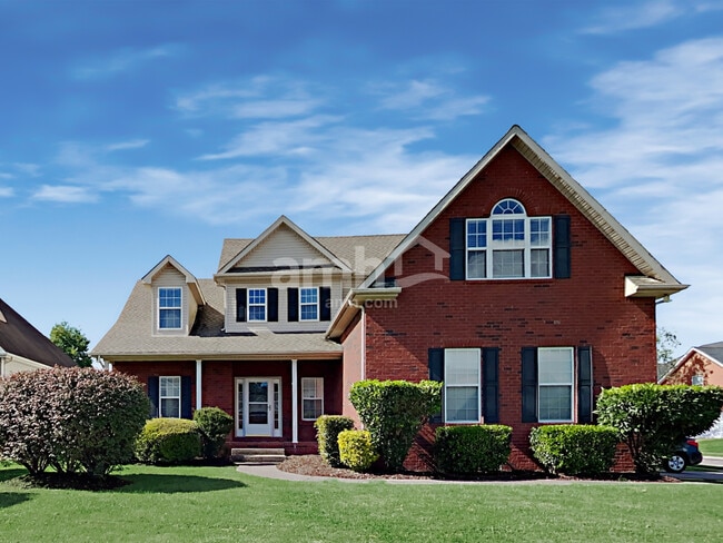 Building Photo - 2216 Ipswitch Dr