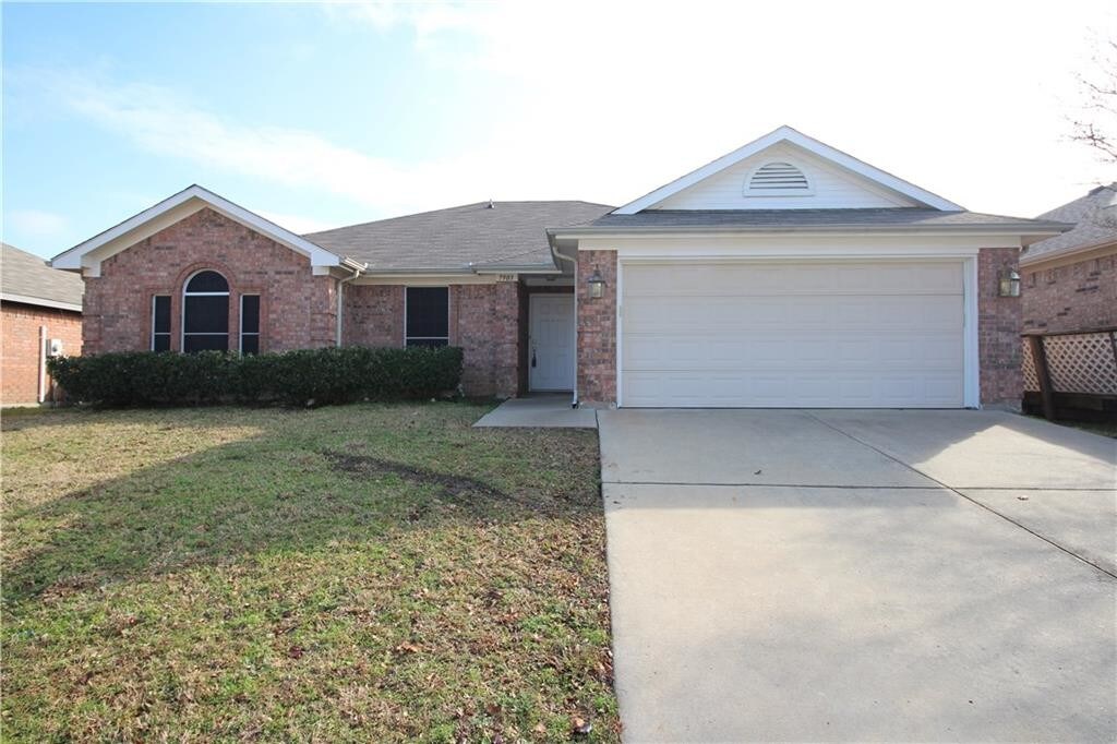 Foto principal - 7903 Peregrine Trail