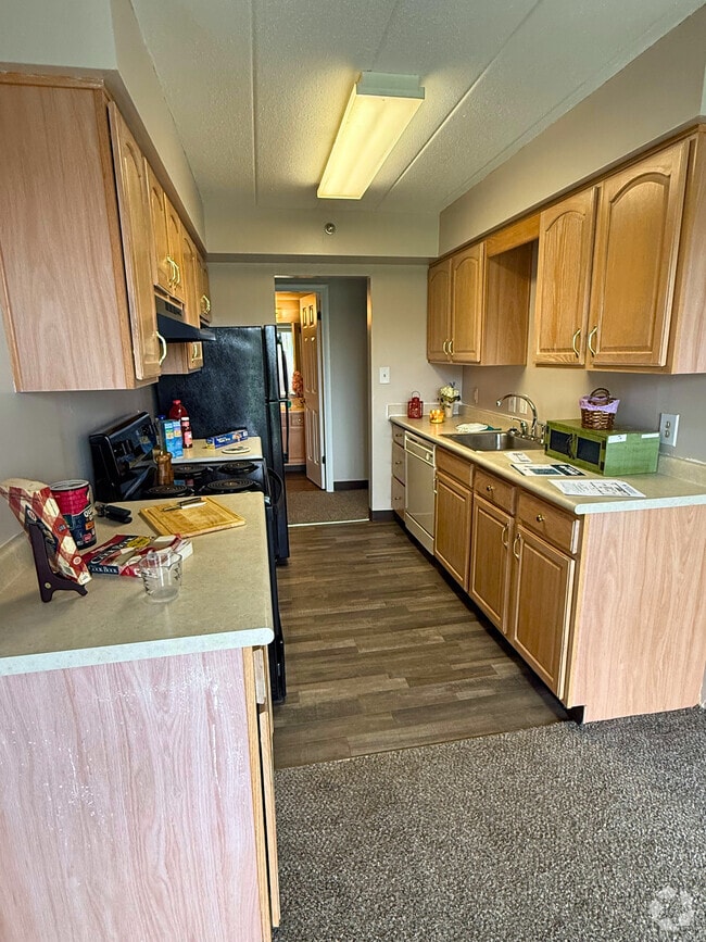 Building Photo - Bower Hill Apartments
