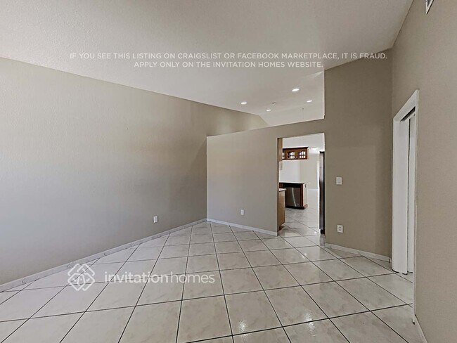 Foto del edificio - 2124 W 54th St
