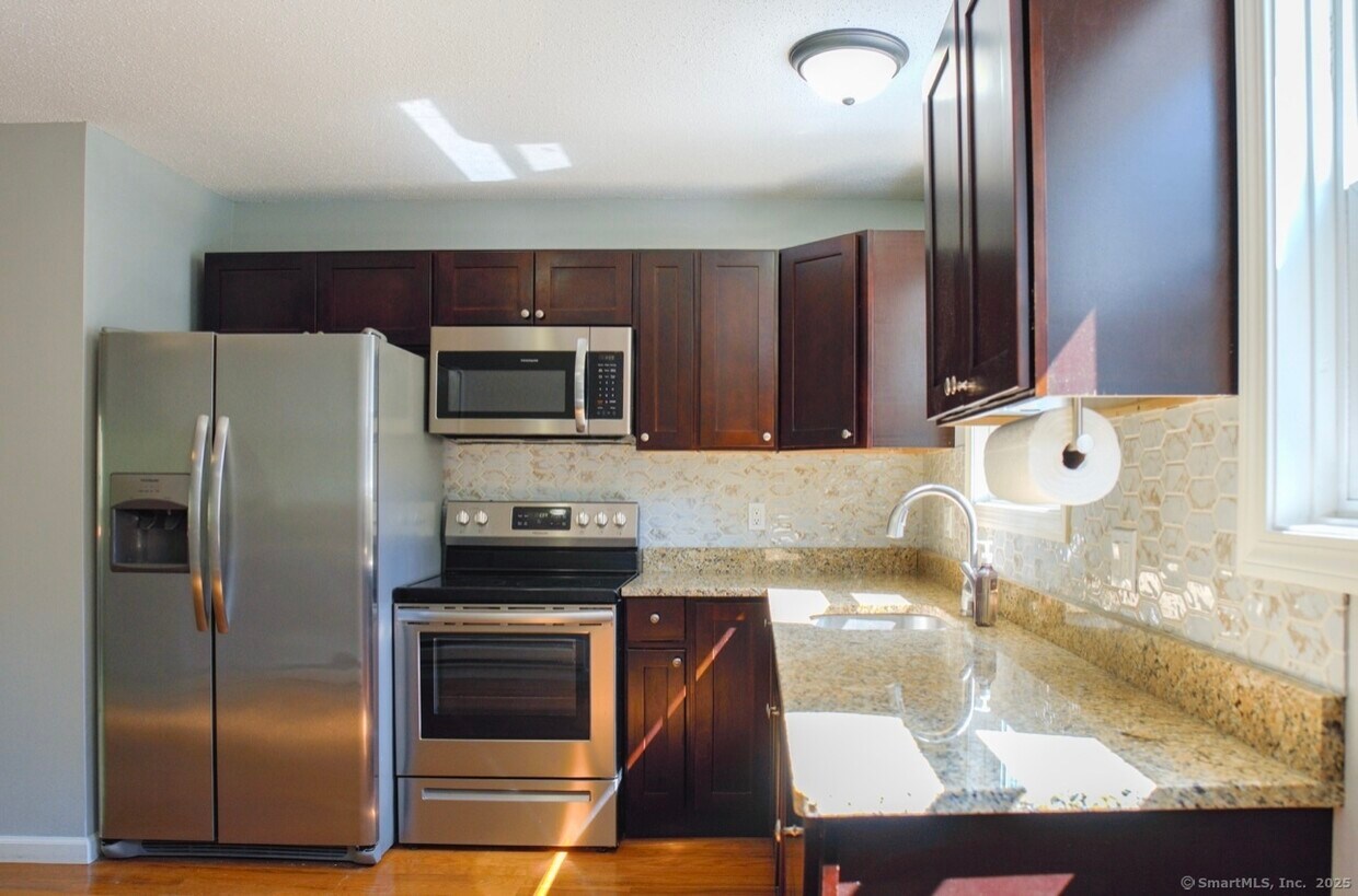 Foto principal - 333 Hillside Ave