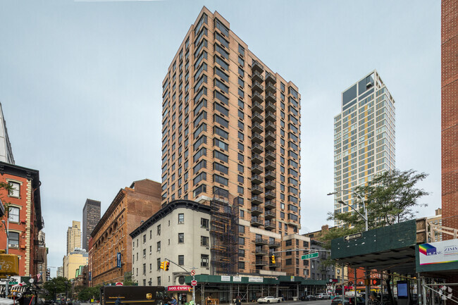 Foto del edificio - Manhattan Promenade