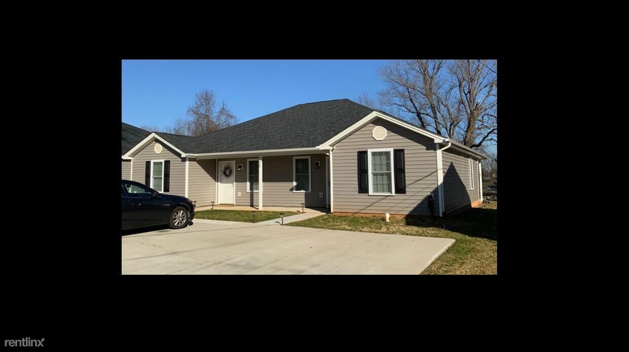 Primary Photo - 2428 Old Forest Rd