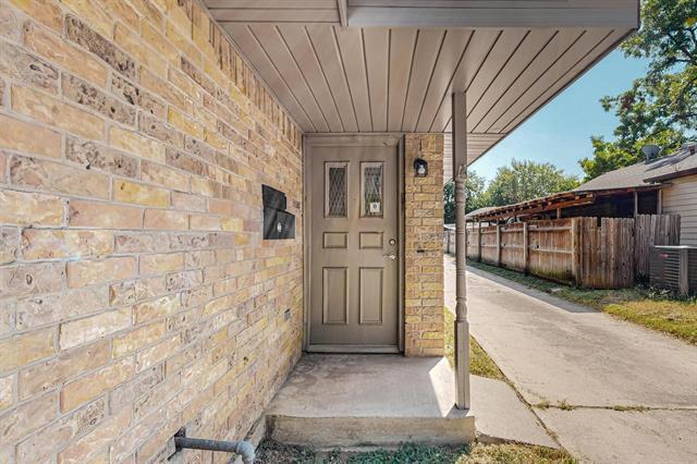 Foto del edificio - 420 Lucille St