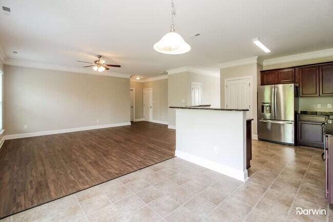 Building Photo - 128 Wintergreen Court, Lexington, NC 27295