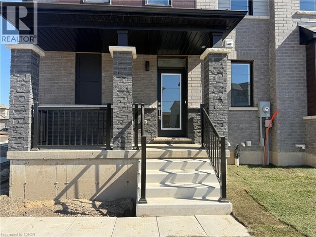 Building Photo - 178 Gillespie Dr