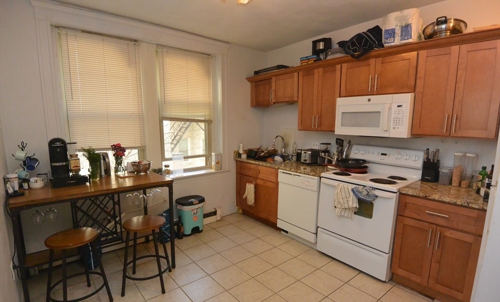 Primary Photo - 24 Ransom Rd