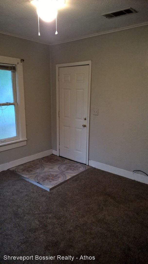 Building Photo - 3 br, 2 bath House - 2620 Emery St