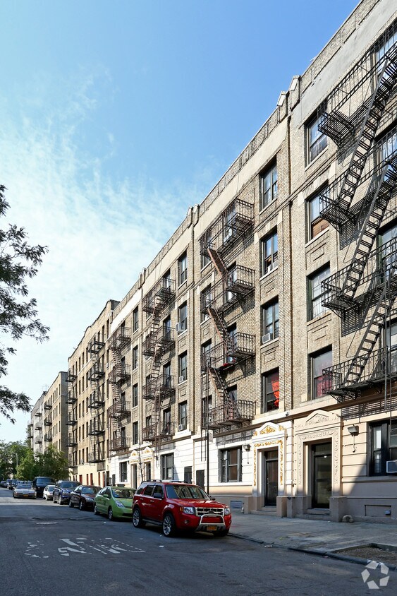 Building Photo - 29-33 Arden St