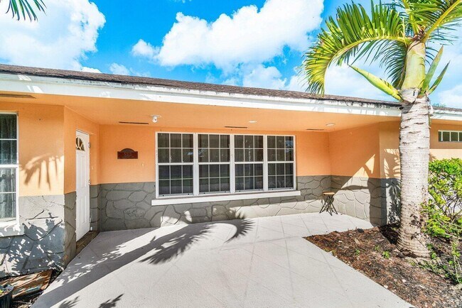 Foto del edificio - 5313 Colbright Rd