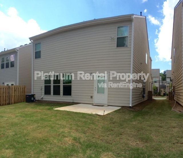 Building Photo - 2635 Runnymede Ct