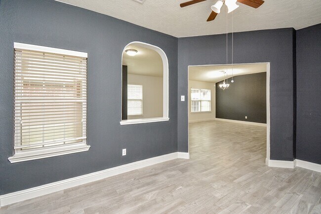 Building Photo - 7519 Muley Ln