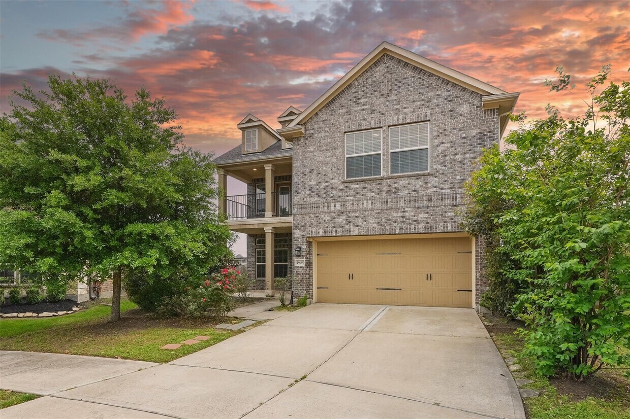 Foto principal - 29135 Brooks Valley Dr