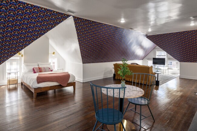 Foto del edificio - 1382 Burdette Ave