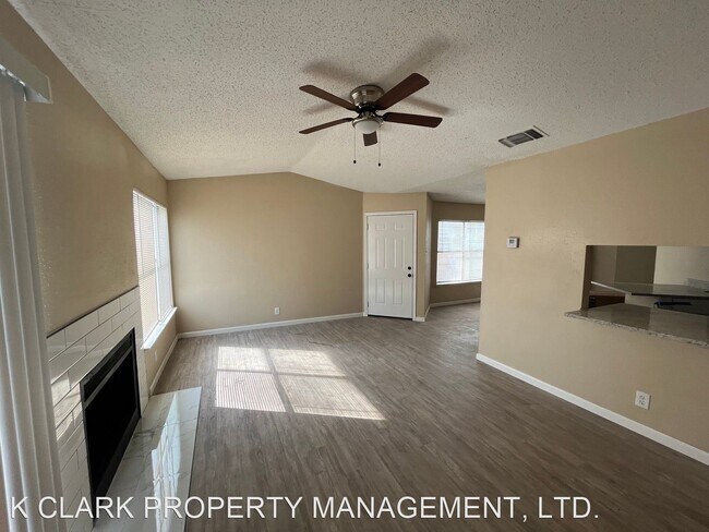 Building Photo - 4 br, 2 bath House - 4014 COLONIAL SUN DR.