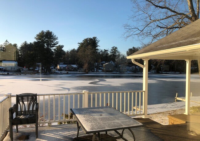 Foto del edificio - 63 Cottage Rd