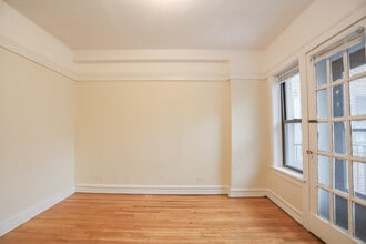 Building Photo - 7455 Greenview