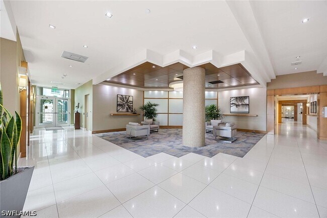 Foto del edificio - 4651 Gulf Shore Blvd N