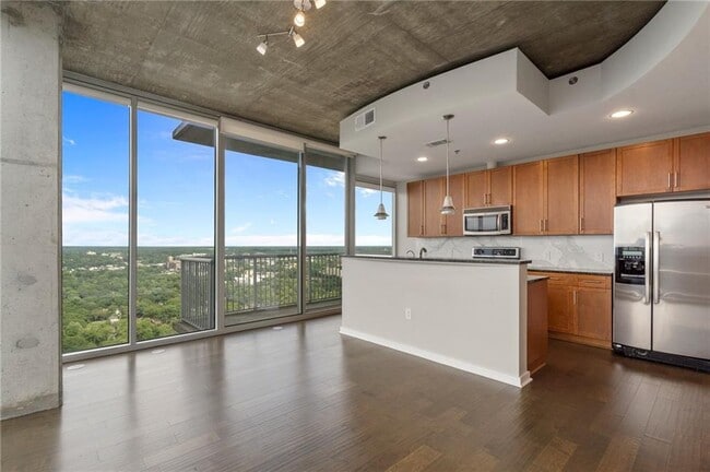 Foto del edificio - 855 Peachtree St NE