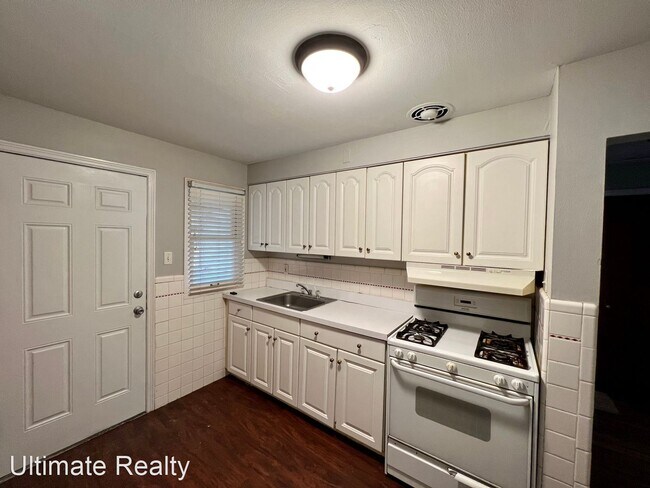 Building Photo - 2 br, 1 bath House - 10405 Ewell Dr.