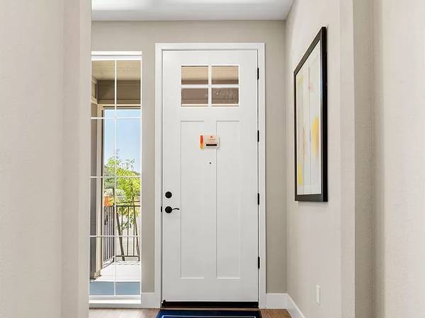 Building Photo - 9043 Cairn St