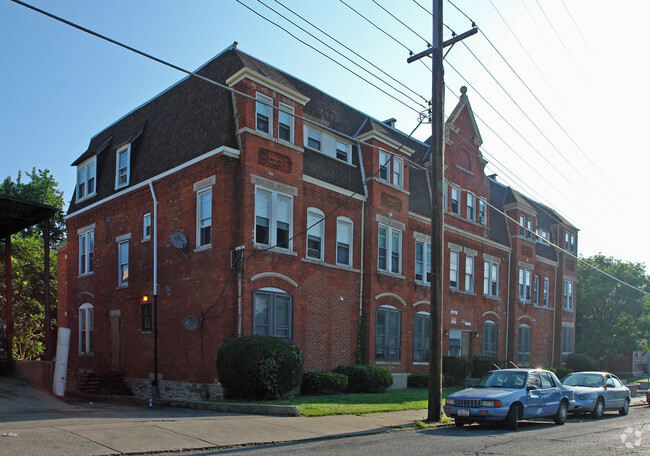 Building Photo - Chapel Square Apartments