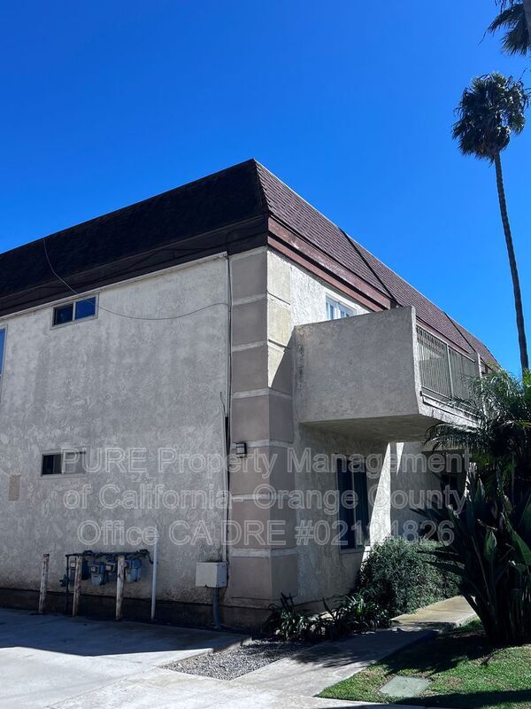 Foto del edificio - 16972 Hoskins Lane