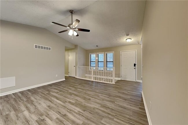 Building Photo - 647 Sunshine Trce NW