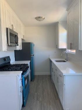 Primary Photo - 1408 S St Andrews Pl