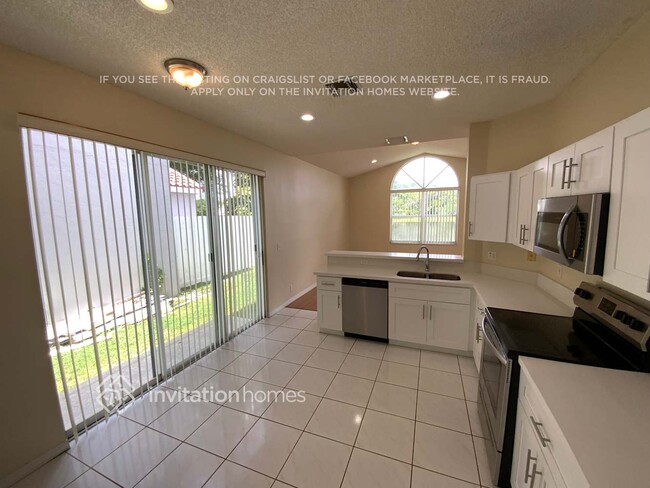 Building Photo - 7423 Wescott Terrace