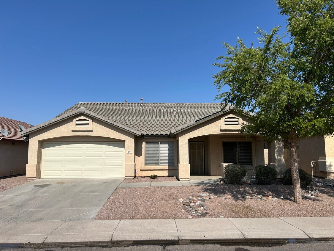 Primary Photo - 8217 S 45th Ln