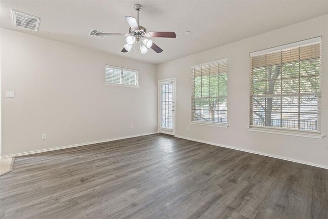 Building Photo - 14815 Avery Ranch Blvd