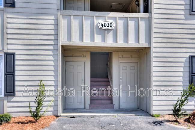 Foto del edificio - 4020 Wheeler Woods Rd