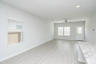 Building Photo - 5722 Quest Valley Dr