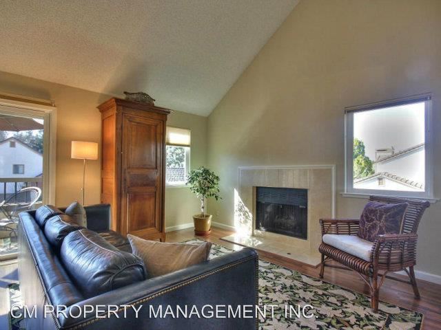 Building Photo - 1347 Greenwich Ct