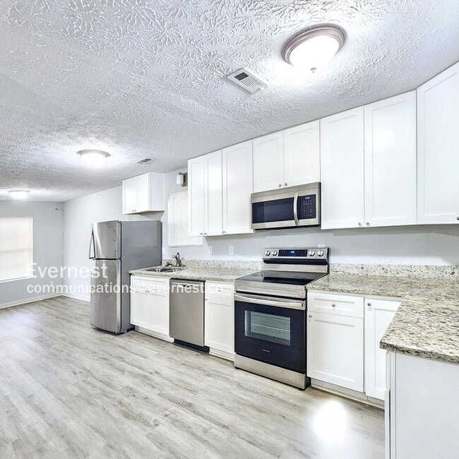 Building Photo - 4015 Marshwood Trce