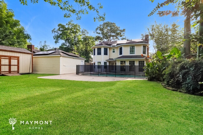 Building Photo - 18011 Tall Cypress Dr