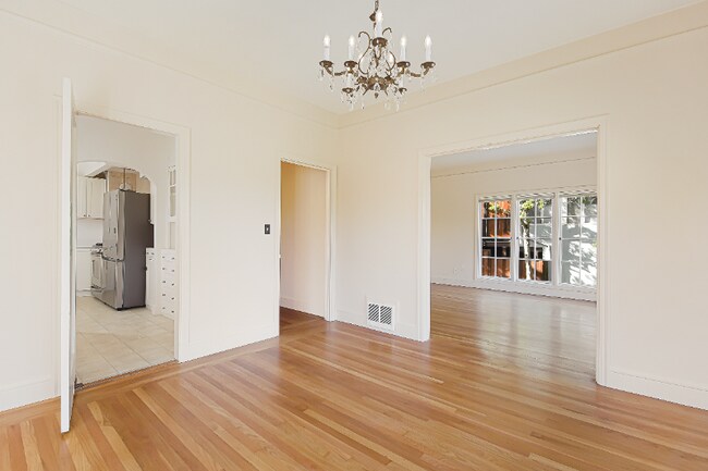 Foto del edificio - 4121 Greenwood Ave