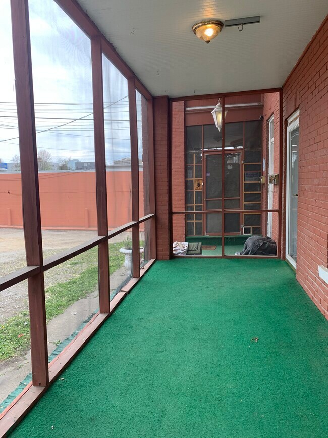 Foto del edificio - 720 Indiana Ave