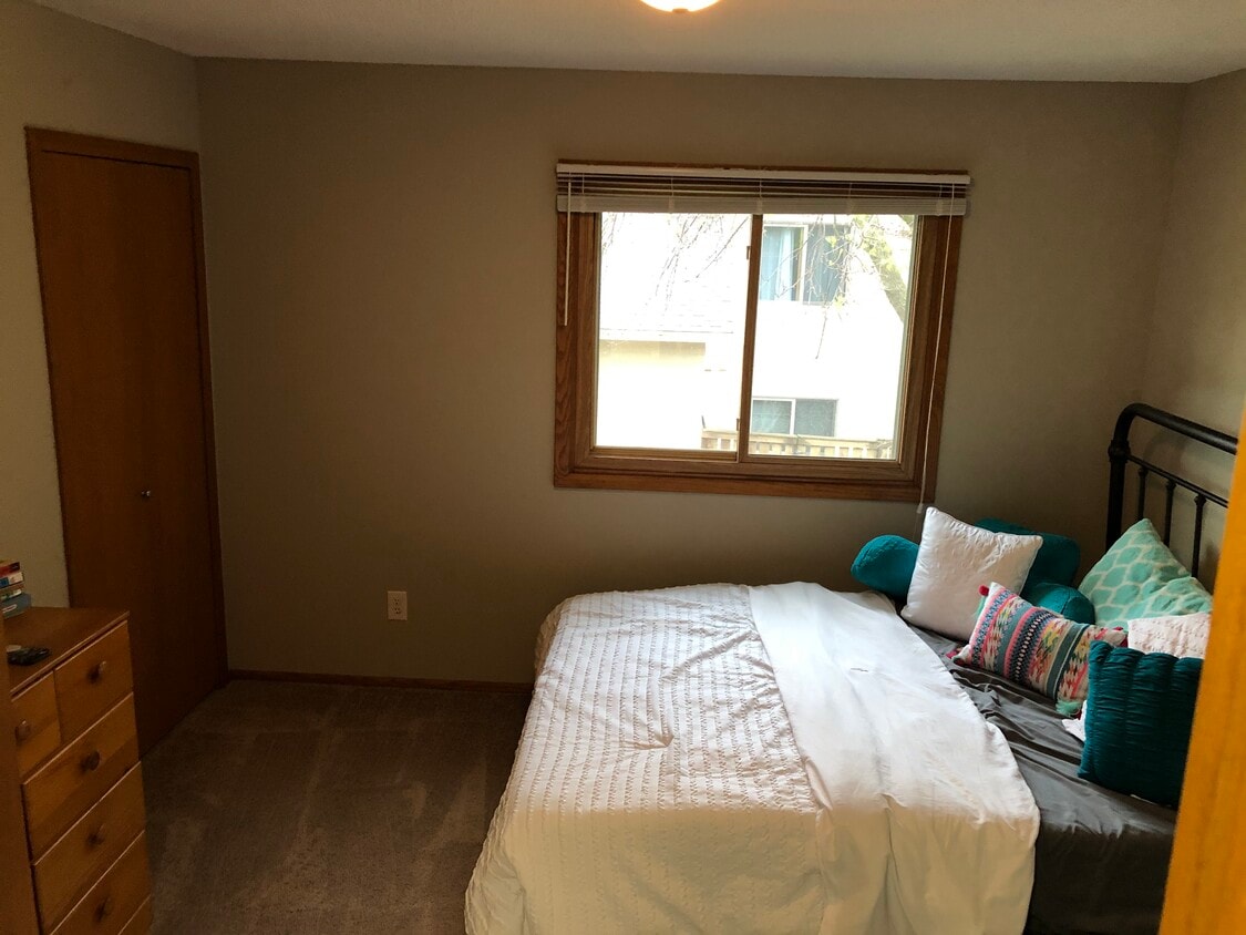 7801 119th Ave N, Champlin, MN 55316 House Rental in Champlin, MN