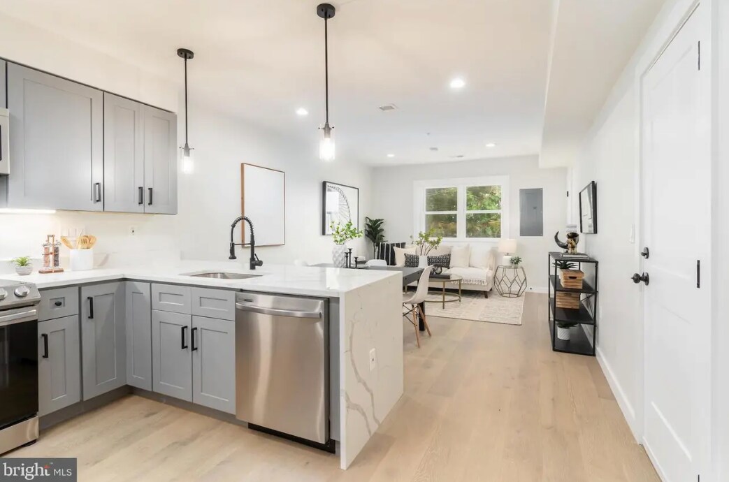 Photo - 1948 3rd St NE (Washington, DC)