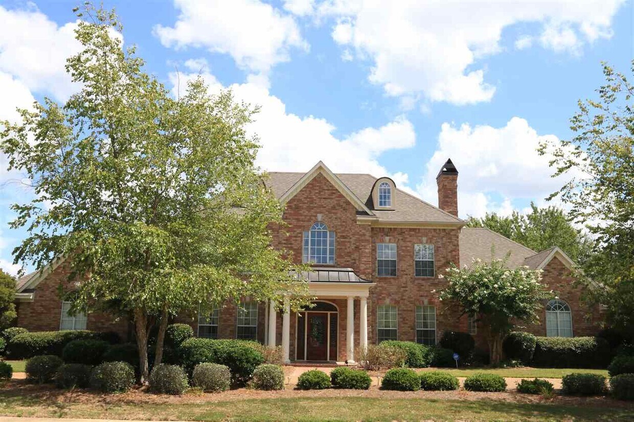 207 Lake Cir, Madison, MS 39110 House for Rent in Madison, MS