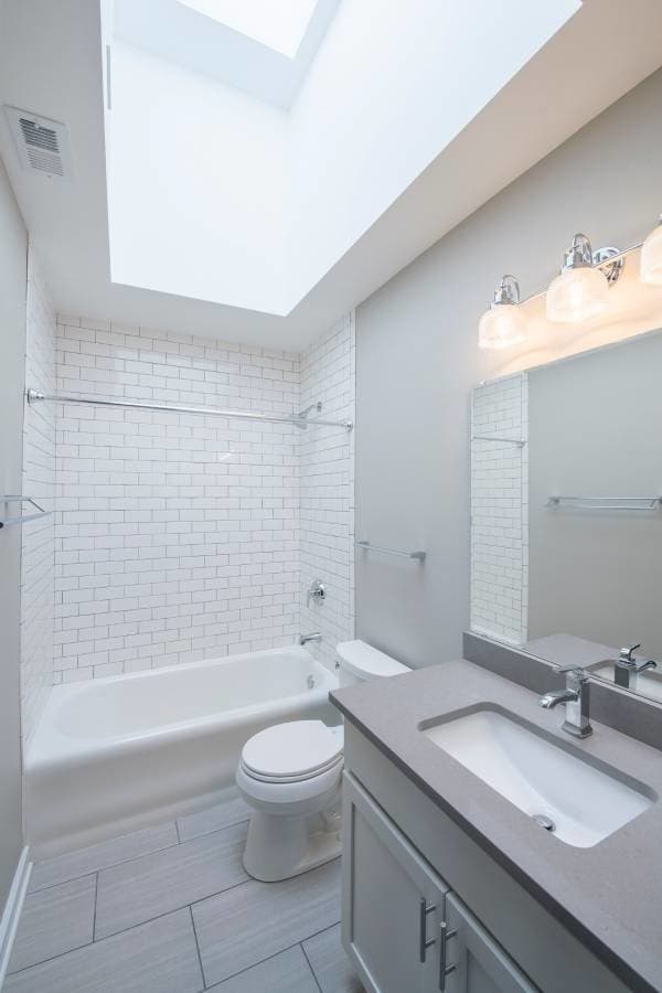 Foto del edificio - 3050 S Delaware Ave