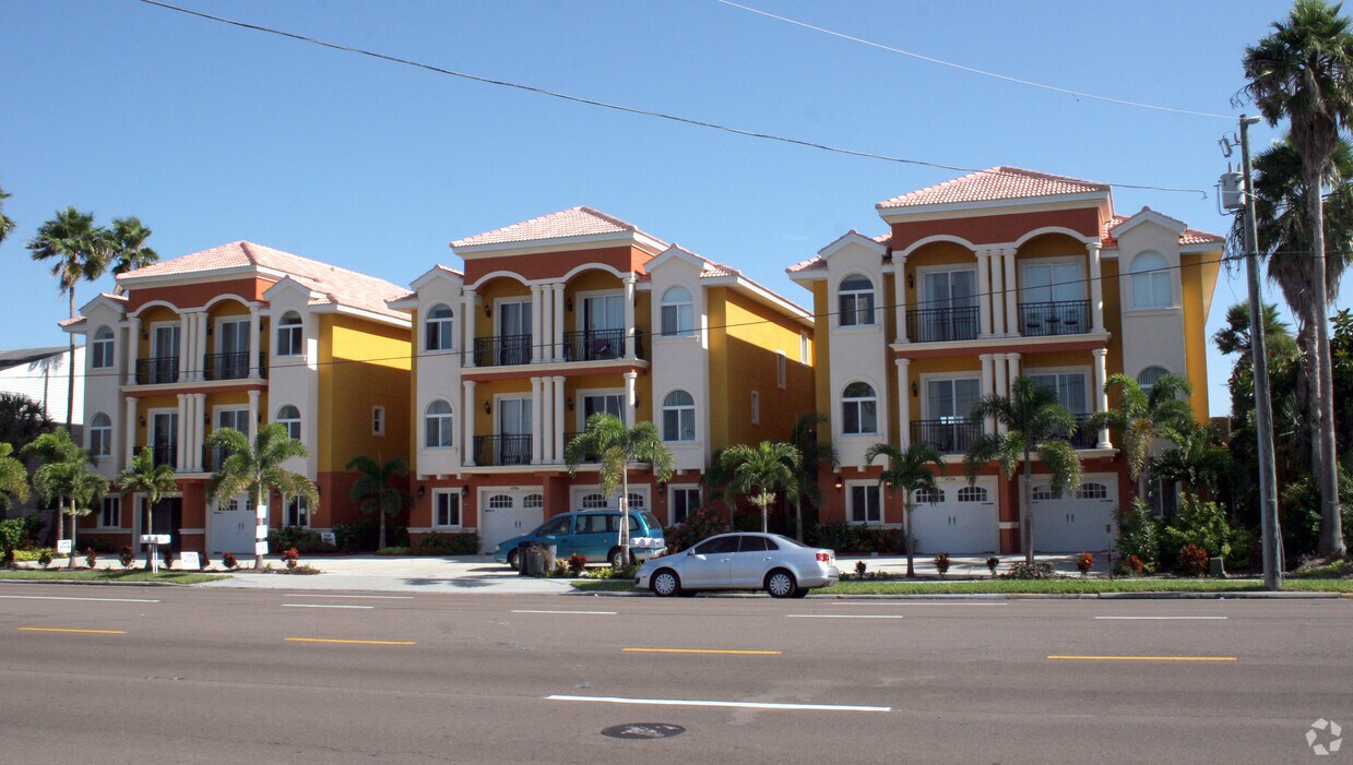 Building Photo - 17819 Gulf Blvd