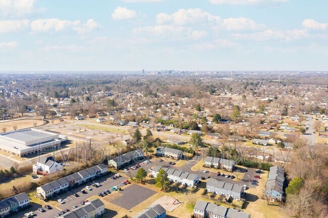 Building Photo - 3240 Hunters Mill Ct