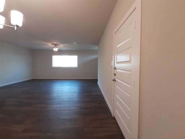 Foto del edificio - 9881 Grosbeak Ln
